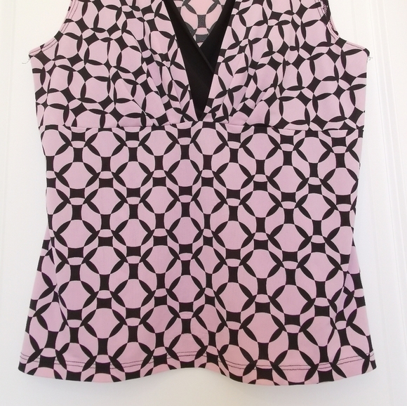 Laura top geometric pink black sleeveless V neck Work Wear - Picture 6 of 7